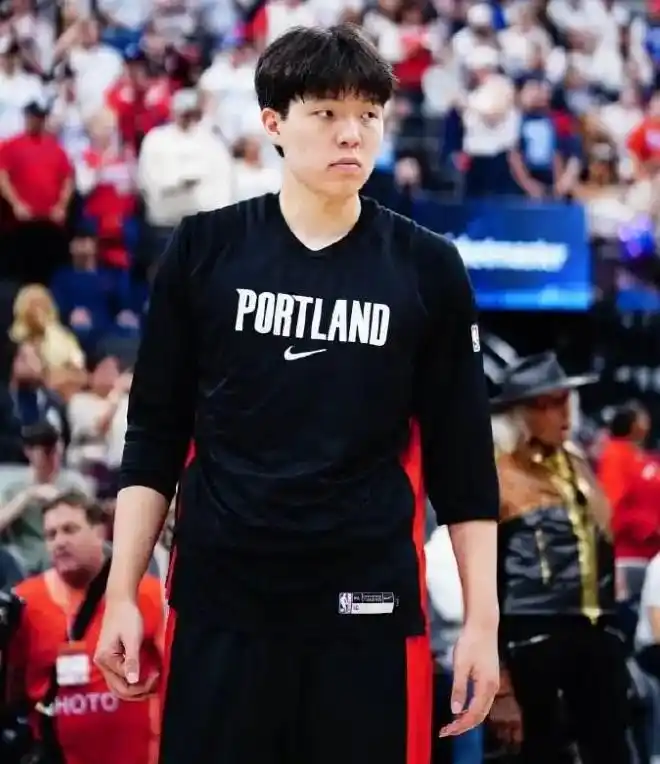 话题|杨瀚森被下放并非坏事 “练级”才是当务之急