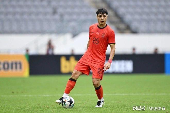 中国足球国家队名单_2025国足名单_海港球员入选国足概率