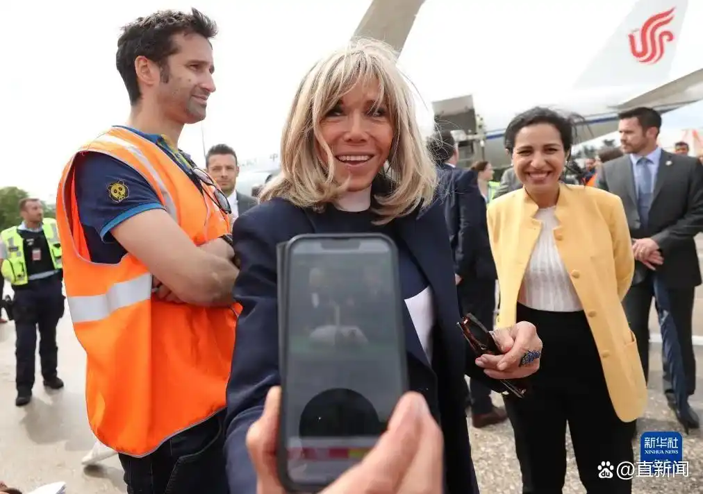 法国总统马克龙成都访问_中法熊猫外交合作_马克龙访华第二站除了熊猫还有啥