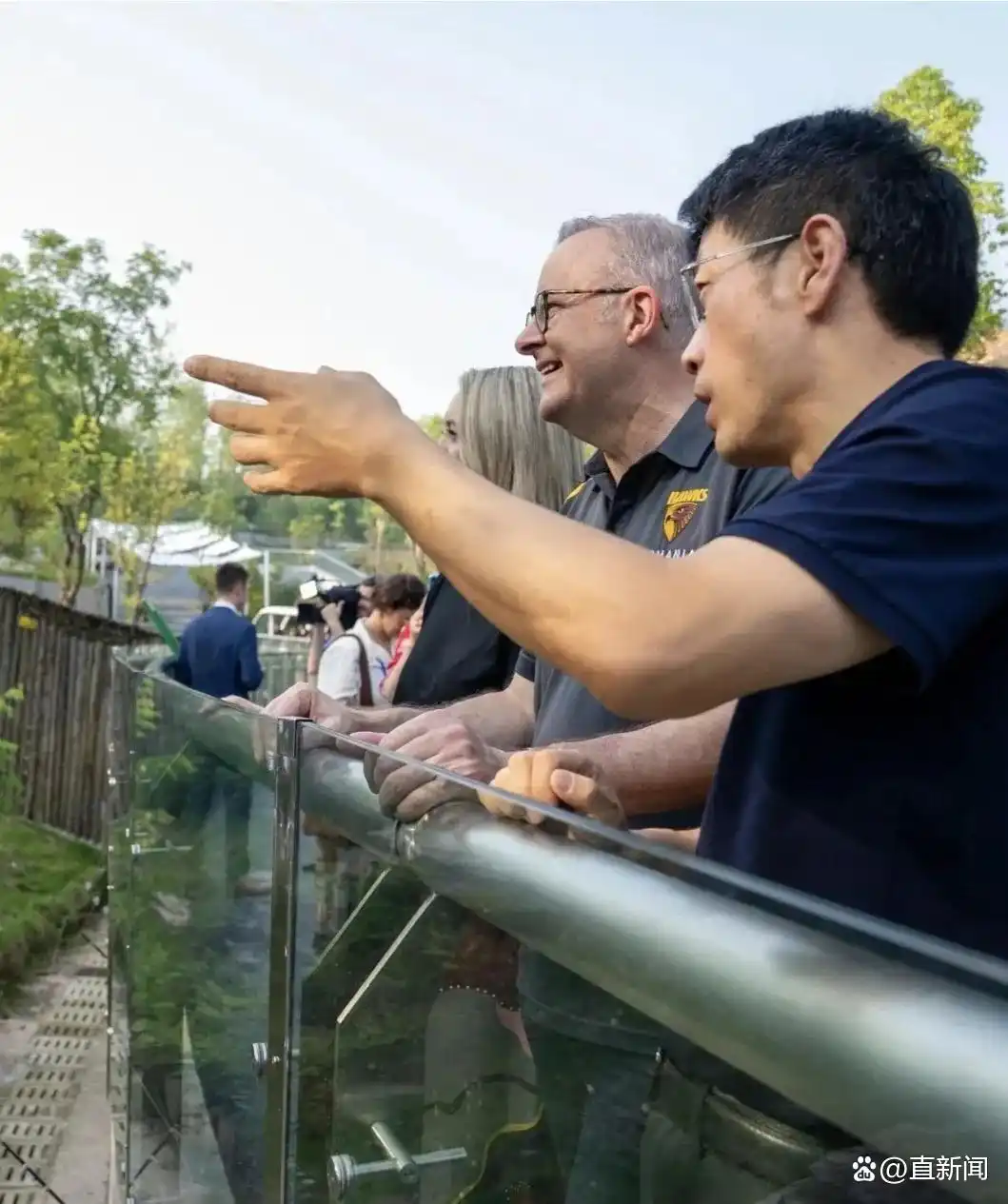 马克龙访华第二站除了熊猫还有啥_中法熊猫外交合作_法国总统马克龙成都访问