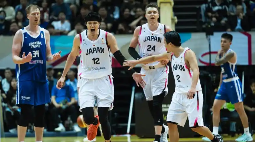 FIBA男篮世界排名 美欧两分天下 德国队突飞猛进_国际篮联公布最新世界排名 中国男篮排名第27_法国队人才储备 法国男篮未来可期