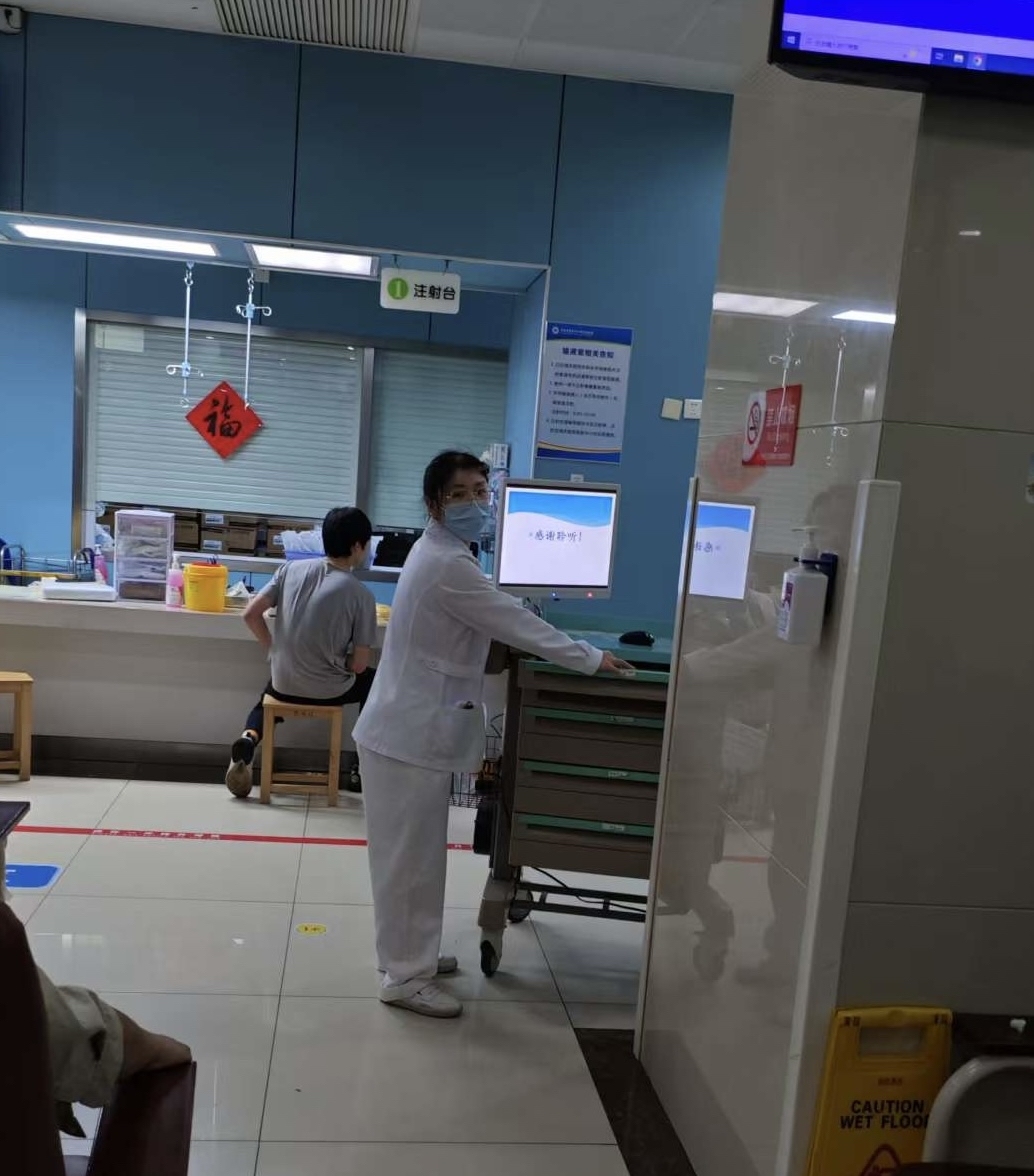 详细阅读:叫患者“宝”,宁波这位暖心护士火了 叫患者“宝”,宁波这位暖心护士火了