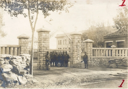 少年收藏日军侵华铁证回击历史虚无主义_15岁高中生网购日军侵华史料捐出_徐州高一学生捐赠侵华日军南京大屠杀遇难同胞纪念馆文物史料