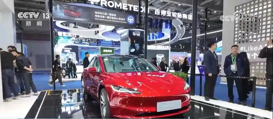 进博会上的“全勤生”_进博会汽车展区 智慧出行 长期投资