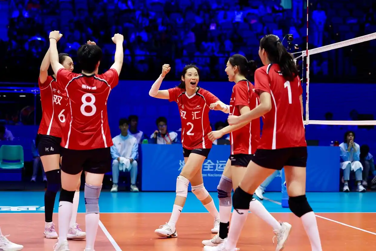 朱婷率领河南女排掀翻卫冕冠军_河南女排朱婷助阵 天津队击败 河南女排全运会比赛