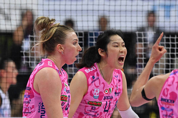 河南女排对阵天津女排_朱婷率领河南女排掀翻卫冕冠军_朱婷全运会决赛阶段首次亮相