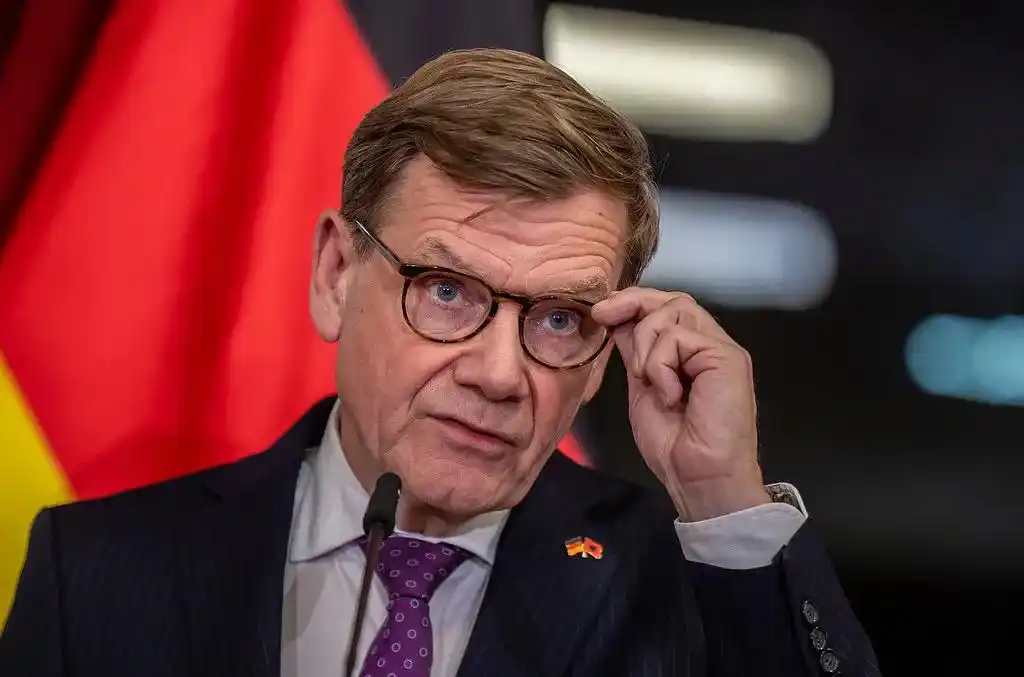 德外长“艰难”开启访华行程_瓦德富尔访华行程取消原因_德国外长瓦德富尔访华