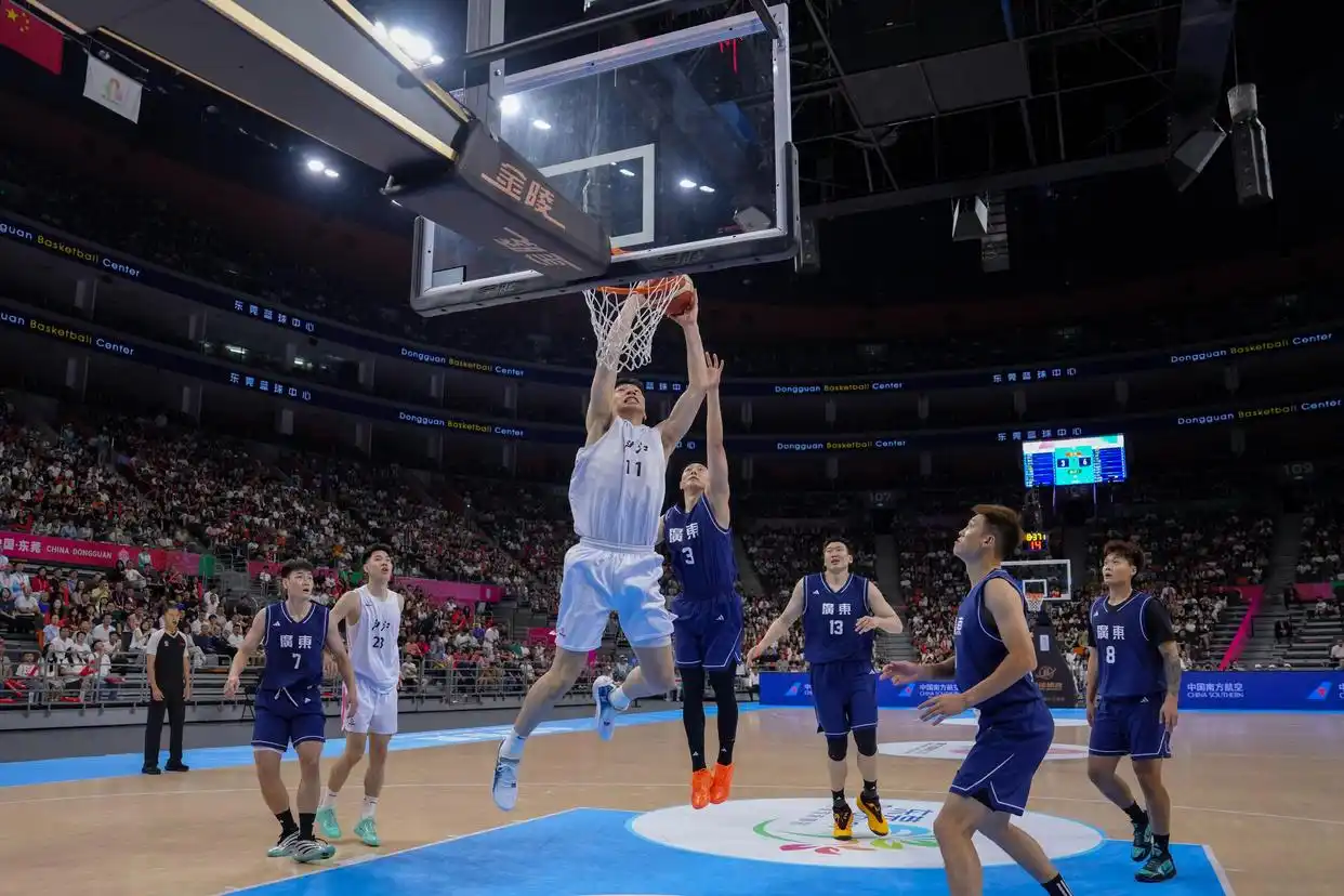 第十五届全国运动会篮球男子成年组比赛结果_全运会男篮-广东轻取浙江进八强 上海天津小组第2出线_广东队浙江队小组头名之争