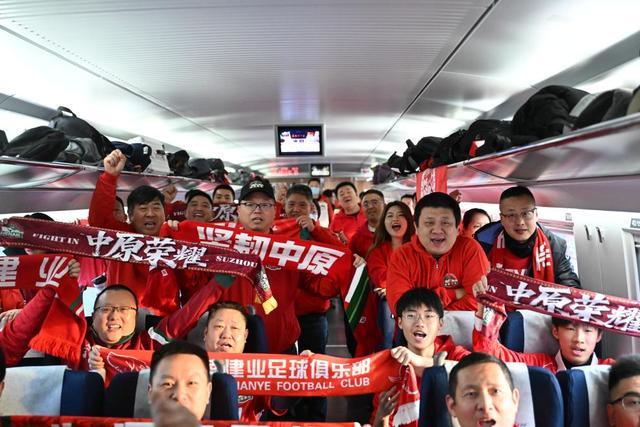 河南建业足球学校学费_河南队足协杯决赛表现_河南建业足球俱乐部历史