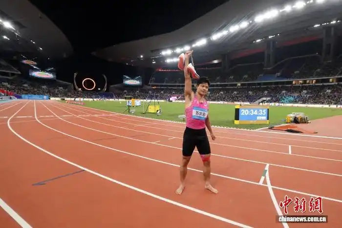 中国男子4×100米接力_苏炳添退役意义_苏炳添十破十秒