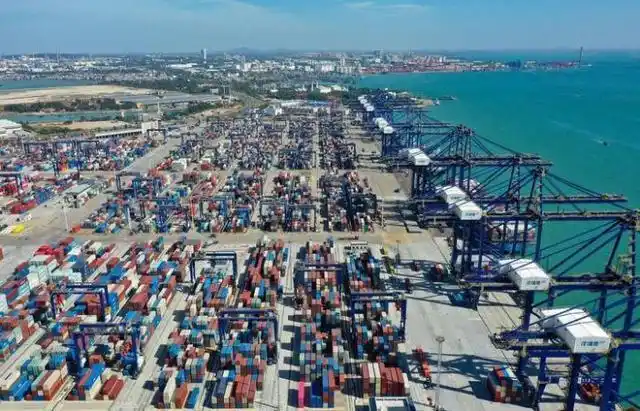 中国高质量发展_中国经济向世界提供“机遇清单”_做强国内大循环