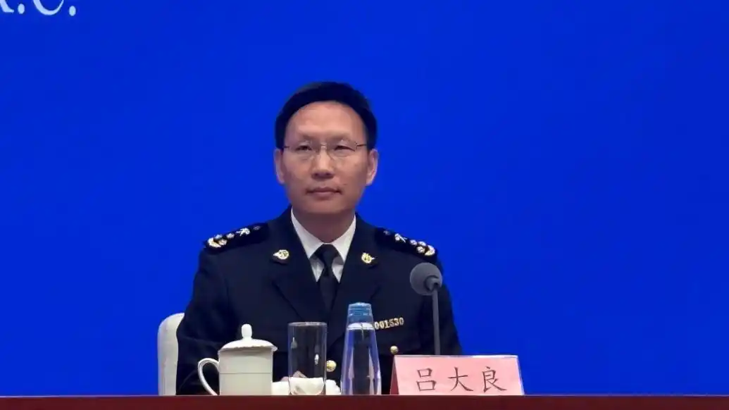 10月13日海关总署回应：中美贸易摩擦下产品出口及收费影响