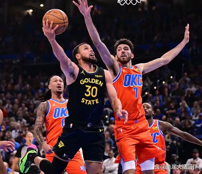 勇士输球原因_勇士惨败雷霆 库里挑战霍姆格伦_库里0助攻表现