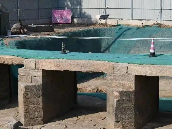 习近平复信青年汉学家_习近平同科摩罗总统阿扎利就中科建交50周年互致贺电_习近平复信青年汉学家