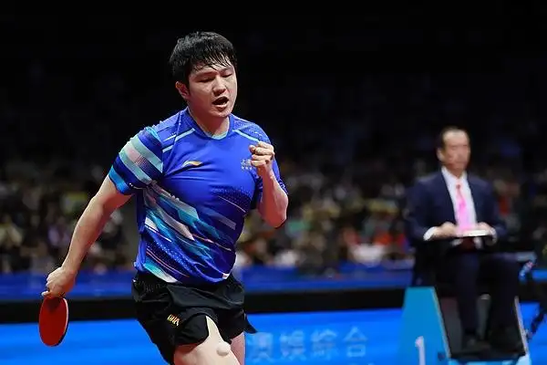 神仙打架！全运会-卫冕冠军樊振东4-2世界第一王楚钦进决赛_全运会乒乓球男单半决赛 樊振东 王楚钦交手记录
