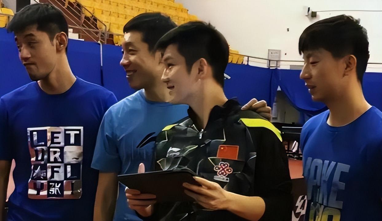 张继科评价马龙刘诗雯_全运会乒乓球赛老将谢幕新星发光_张继科缺席引讨论刘诗雯混双逆转