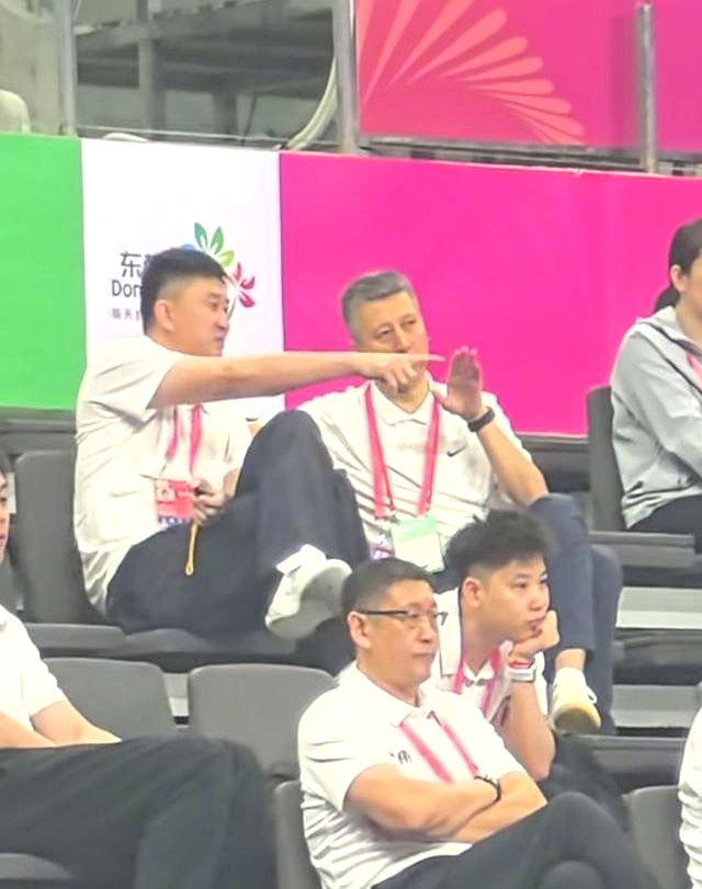 中国男篮比赛时间_全运会男篮半决赛 辽宁广东对决 _ 中国男篮关键转折点 辽粤大战分析 