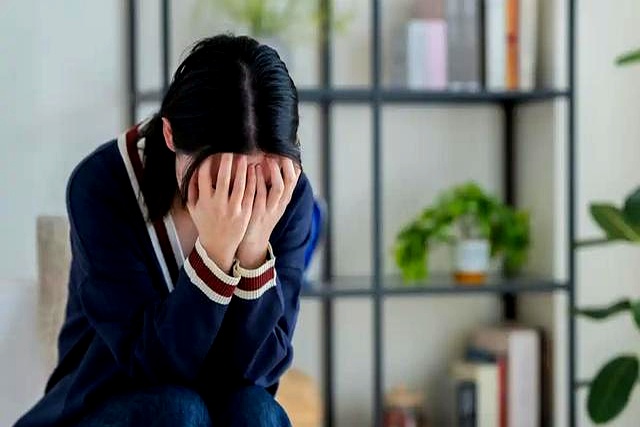 早上跑步空腹可以吗_每天早上坚持跑步增强免疫力_规律晨跑改善精神状态