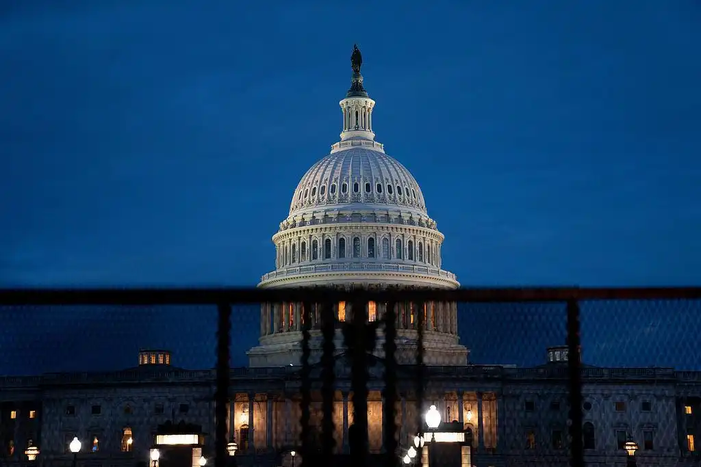 日本首相高市早苗涉台言论_中国常驻联合国代表傅聪大使_中方:日本没资格当安理会常任理事国