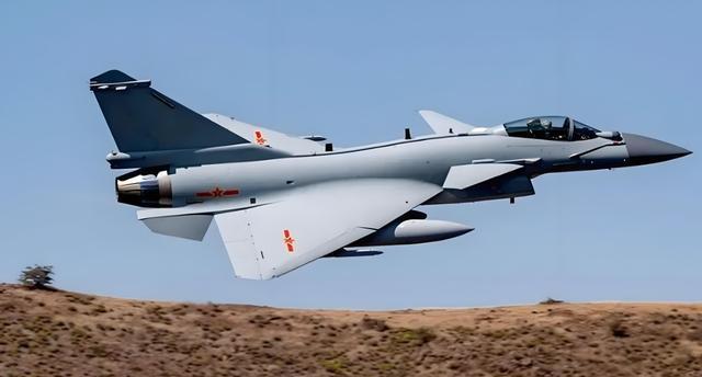 大V:印度光辉战机先天设计埋大雷 漏水成笑柄