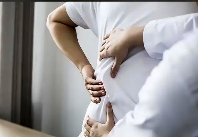 175身高体重对照表_175cm男人体重标准范围_175shuaijiao体重