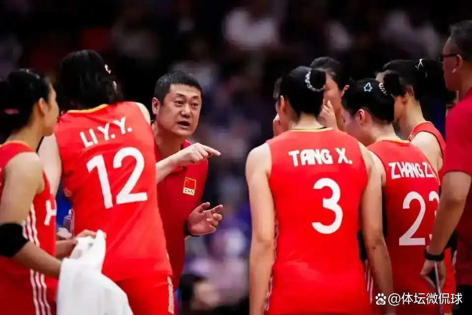 中国女排2026亚锦赛生死战_中国女排主场球迷论坛_中国女排高开低走低谷蓄力赵勇