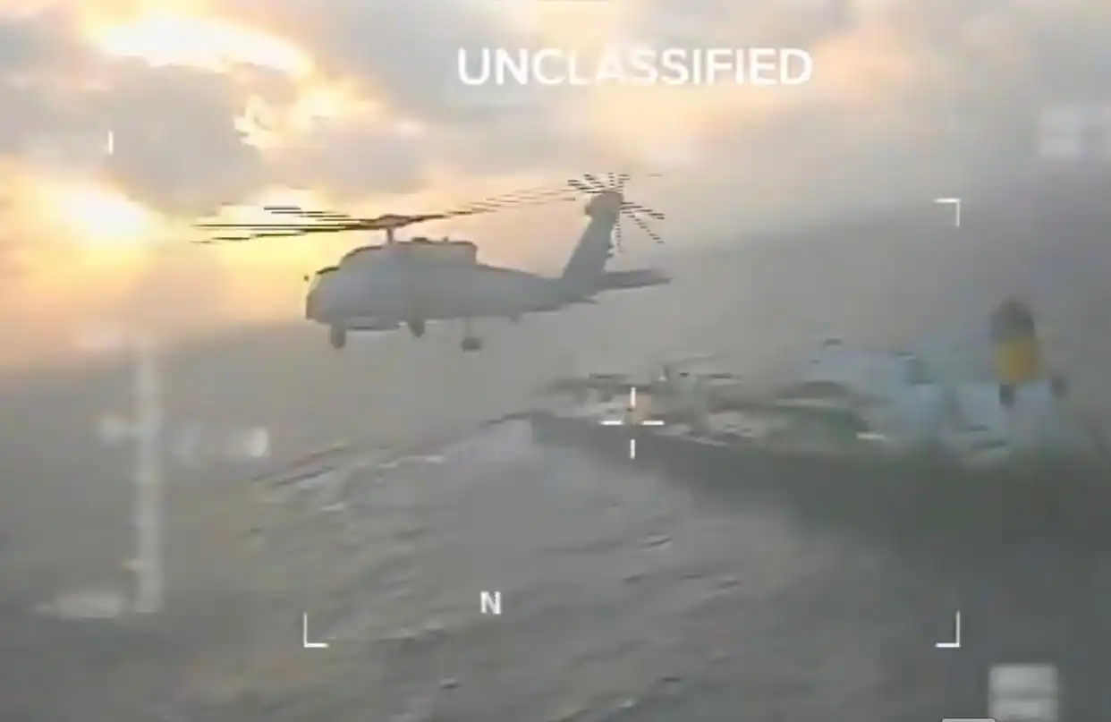 美国总统特朗普威胁封锁委内瑞拉油轮_油轮遭美封锁狂发75次求救信号_美国海岸警卫队扣押委内瑞拉油轮行动