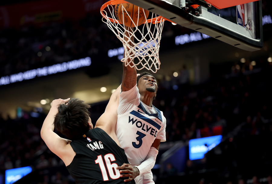 欢迎来到NBA!还需时间适应,却遭遇主教练赛后被捕,杨瀚森的开局很特别