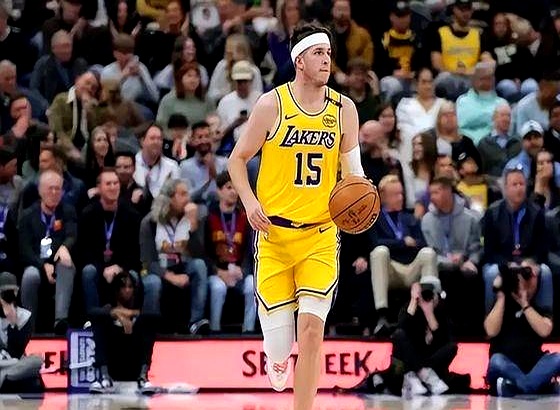 10湖人vs爵士季后赛_詹姆斯四次扣篮分析_湖人詹姆斯39岁状态