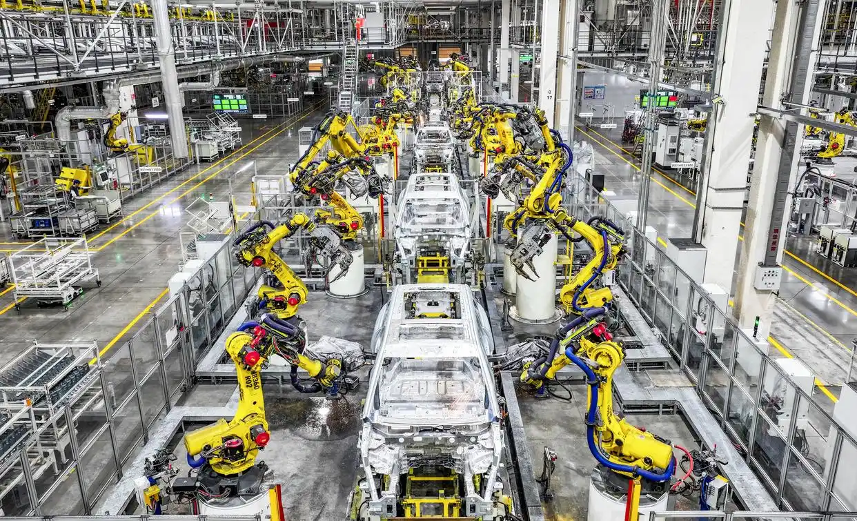 人工智能大模型具身突破_中国经济热词图鉴_中国经济高质量发展