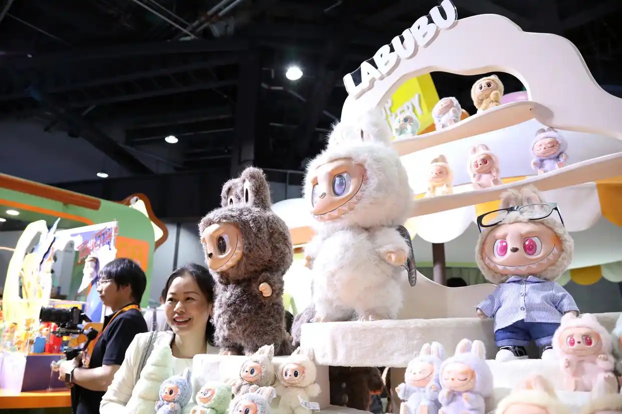 人工智能大模型具身突破_中国经济热词图鉴_中国经济高质量发展