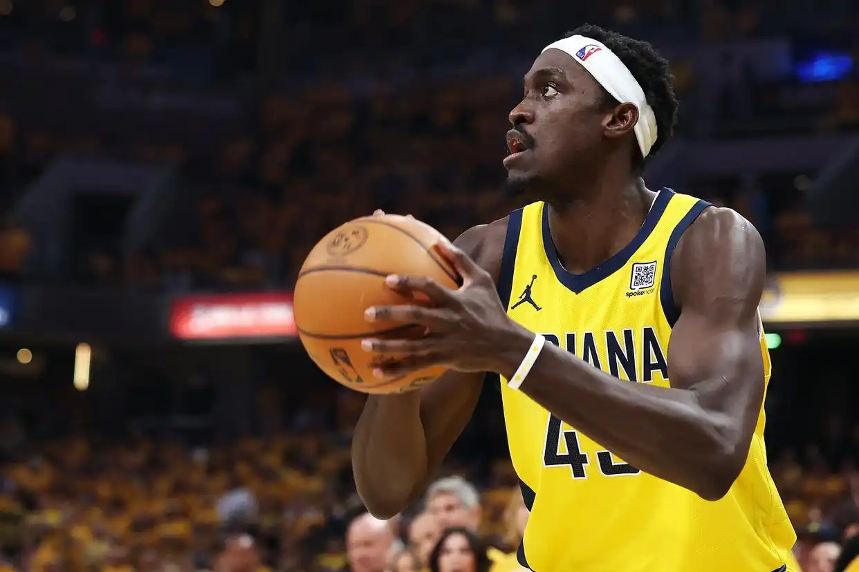 西卡33+10,兰德尔31分,华子伤退,森林狼主场击败步行者 西卡33+10,兰德尔31分,华子伤退,森林狼主场击败步行者