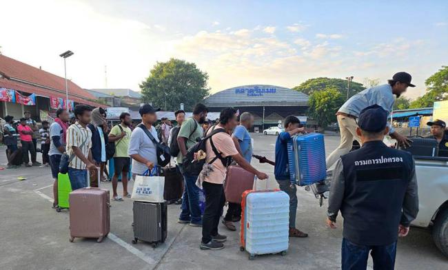 缅甸KK园区上千人跳河出逃