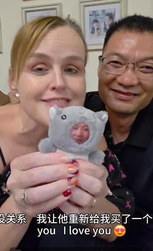 按摩店初中文凭小伙娶美国女博士:已结婚20年,当时她本科毕业,有爱就能冲破一切隔阂和枷锁