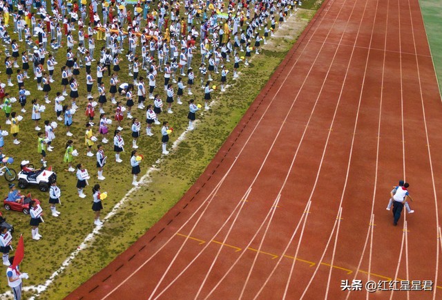 学校足球场地尺寸_2024中国校园足球特色学校申报标准_70分申报线要求