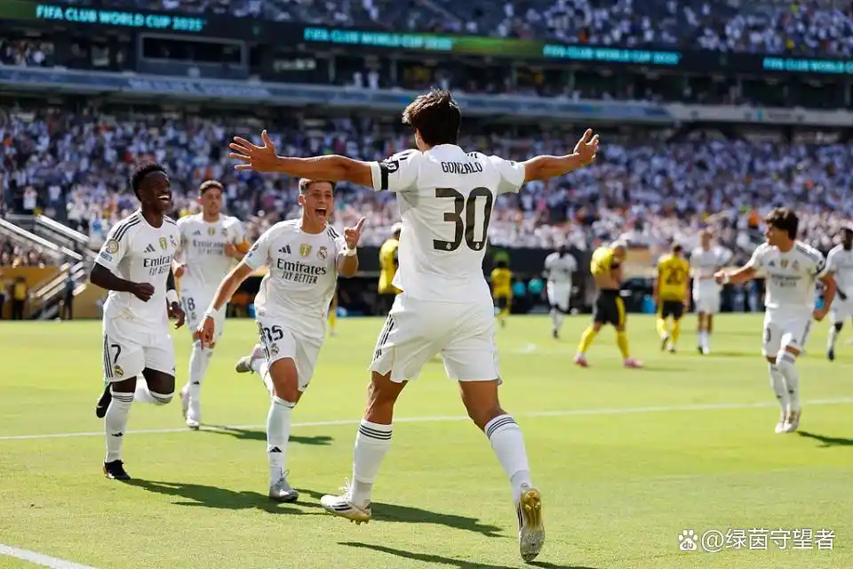 阿隆索中场调度问题_马科斯 阿隆索 皇马_皇马中场组织核心缺失