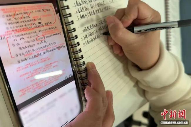 国考打破35岁门槛后 他们决定去考公 年龄放宽带来新机遇