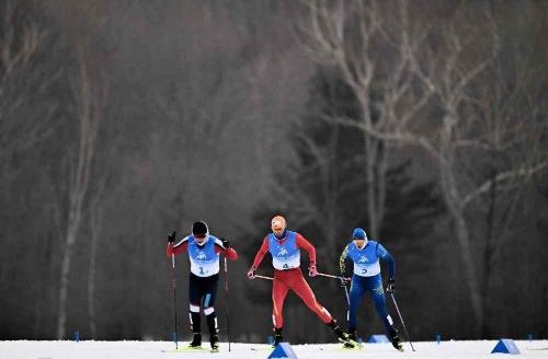中国亚冬会冰雪成绩_2025都灵冬奥会奖牌榜_中国冰雪运动发展历程