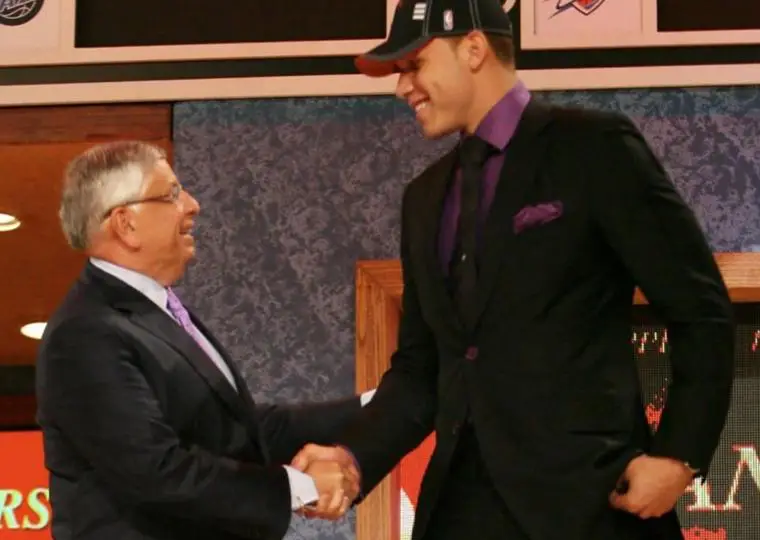 历史唯二，09届选秀得分实力惊人！三人破25万分，双星冲击3万大关