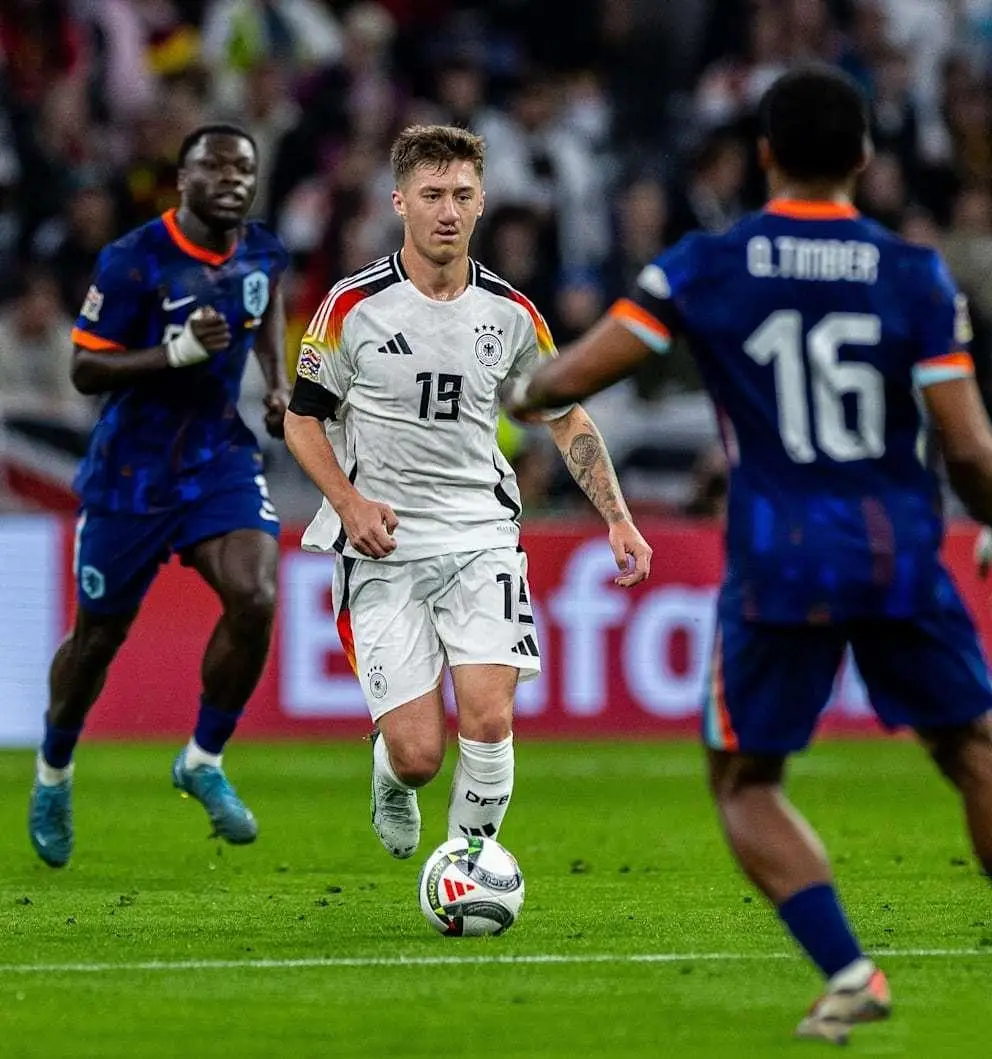 阿莫林战术调整多古_曼联冬窗调整_曼联阵容2025主力阵容