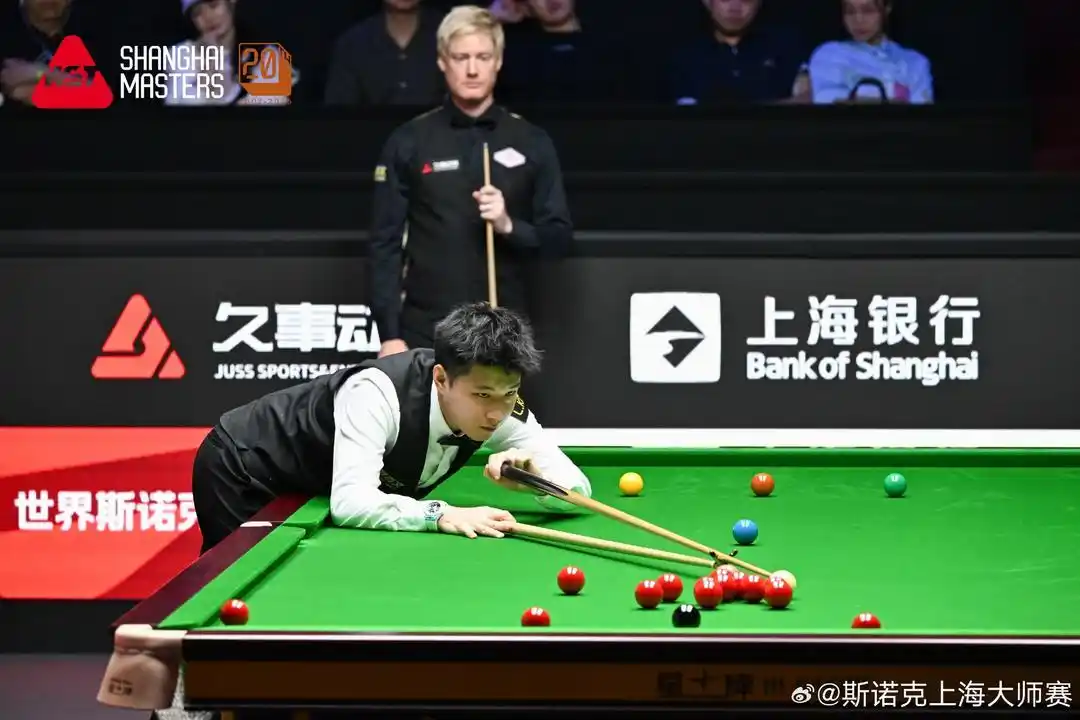 斯诺克上海大师赛赵心童碾压罗伯逊_2026斯诺克上海大师赛赵心童6-0罗伯逊_斯诺克上海大师赛半决赛第一阶段 凯伦·威尔逊 vs 赵心童