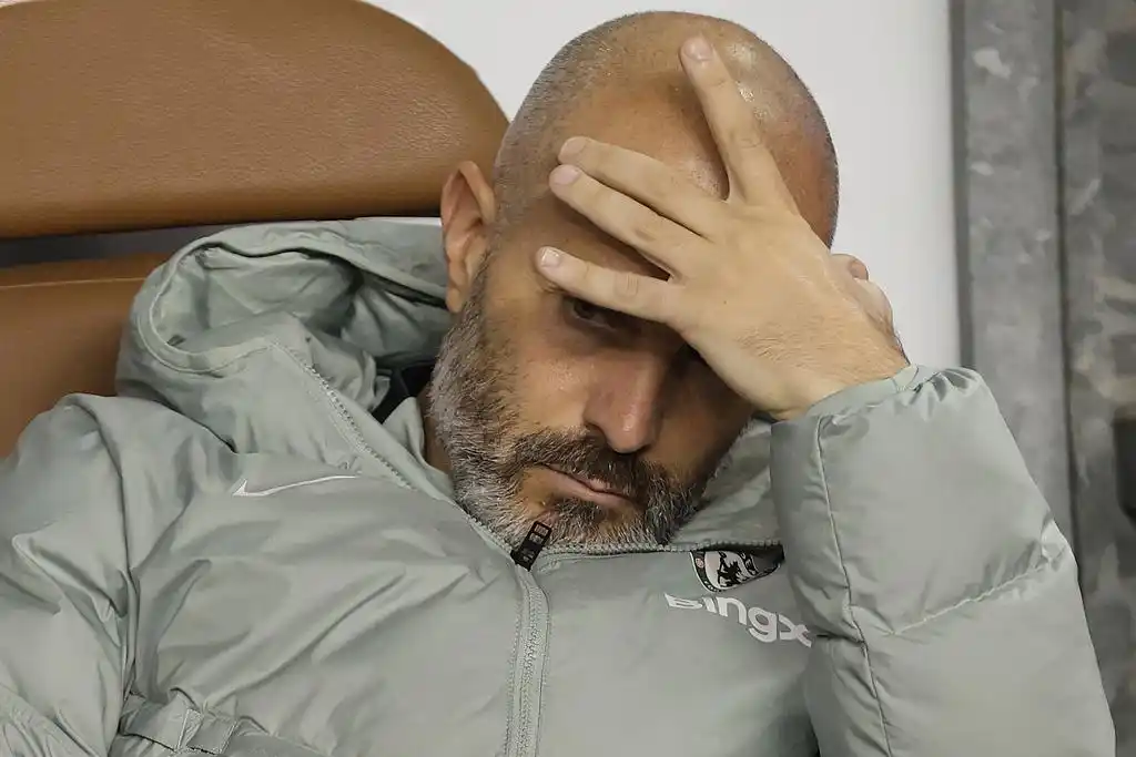 马雷斯卡下课:雇主冷血,还是员工自导自演的一出戏?