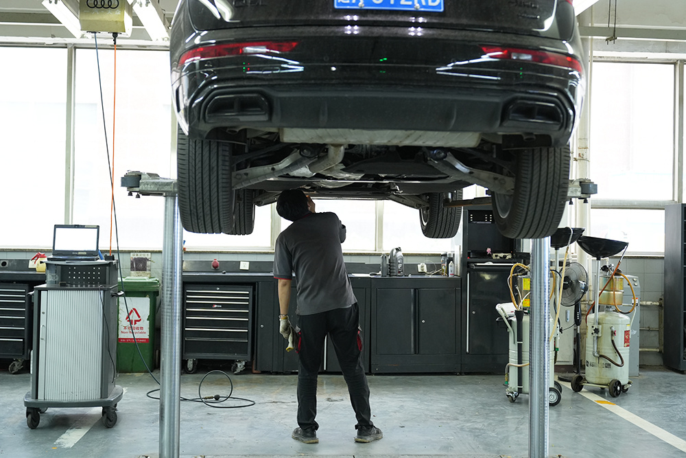 2026年 卖车更难了_汽车经销商经营转型策略_中国汽车市场2026年趋势