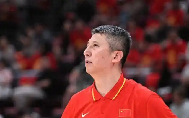 郭士强承担输球责任_郭士强:队员是我选的 输球责任在我_中国男篮世预赛输日本