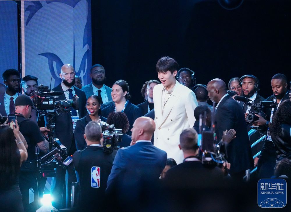 欧洲运动会2015_欧洲运动会金牌榜_欧洲运动会闭幕式