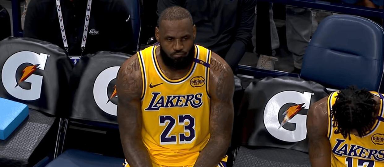 詹姆斯2026总决赛表现_2026年NBA总决赛勒布朗詹姆斯关键三分_勒布朗詹姆斯告别赛季湖人对阵凯尔特人