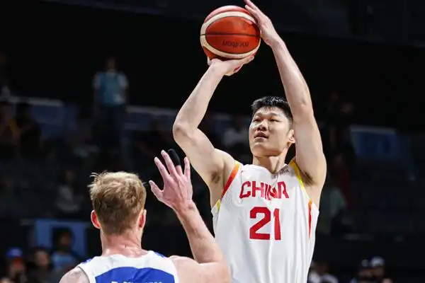 赵继伟胡金秋比赛数据_陪看男篮世预赛：中国vs中国台北_男篮世界杯预选赛中国男篮对阵中国台北男篮比分
