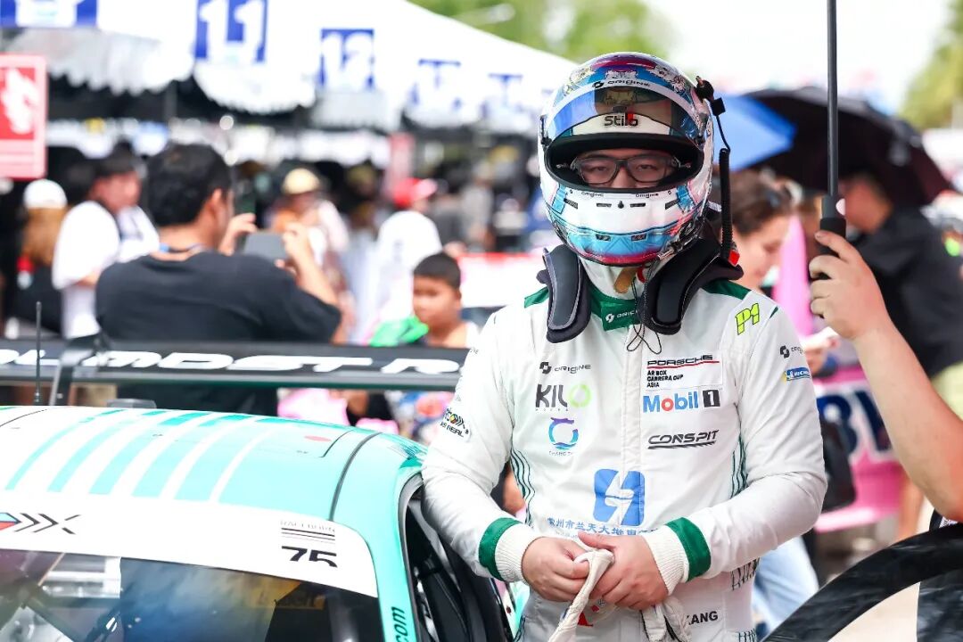 亚洲保时捷卡雷拉杯挽盛站Origine Motorsport_motorsport_李科蓉Pro-Am组别亚军