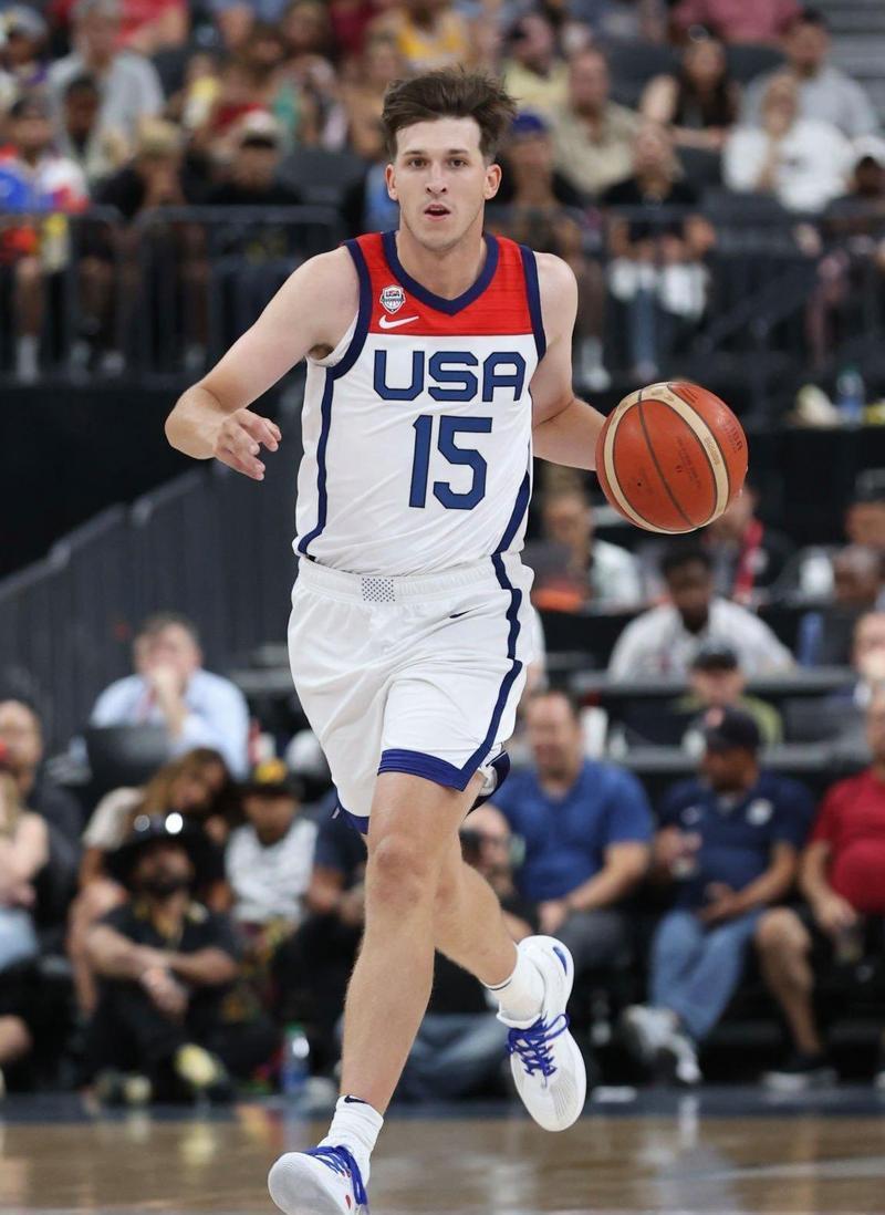 2026-14nba季后赛比分_2026年NBA季后赛首轮 洛杉矶湖人 对阵 丹佛掘金 奥斯汀里夫斯表现
