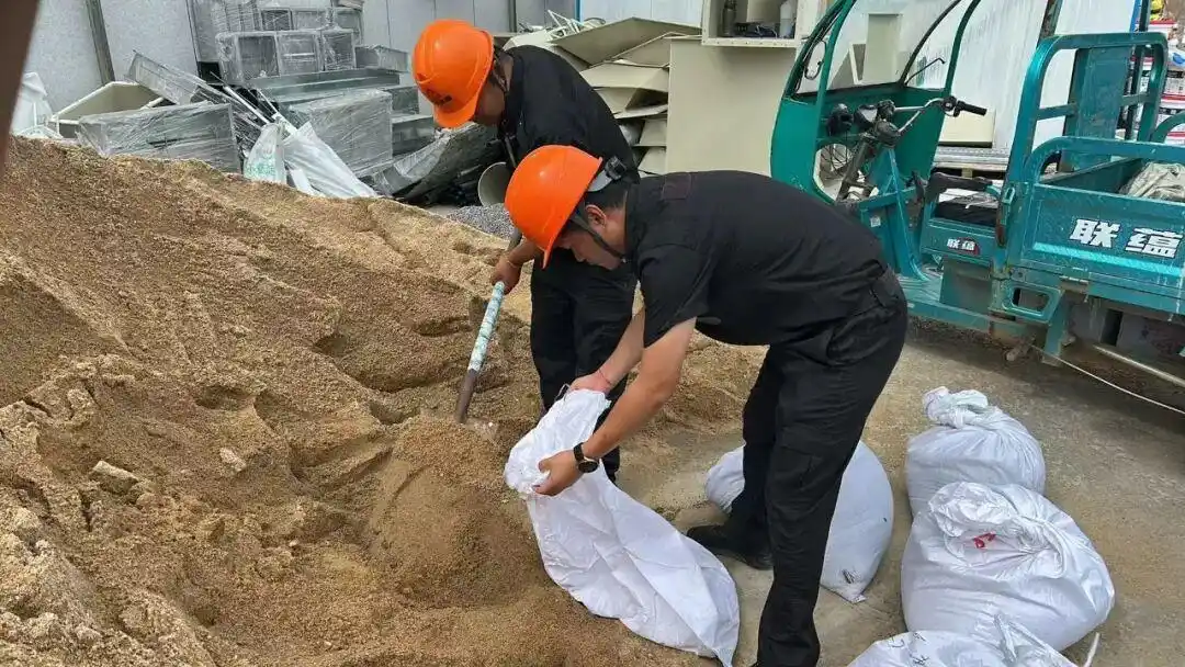台风巴威超强台风 防台防汛措施 新凤鸣集团应急响应_台风“巴威”来袭 直击防台一线